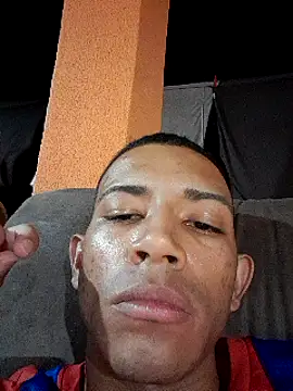 Mineirinho043 online show from February 11, 11:01 pm