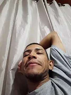 Mineirinho043 online show from February 27, 12:41 am