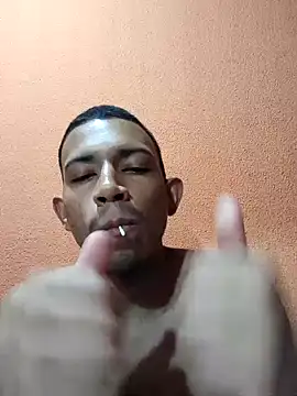 Mineirinho043 online show from February 24, 4:16 am