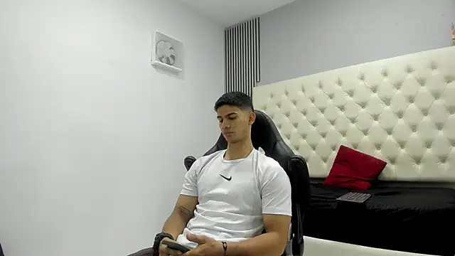 ANDRES STUD online show from March 25, 4:16 am