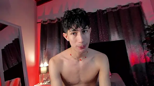 NovaaWheler online show from April 5, 12:01 pm