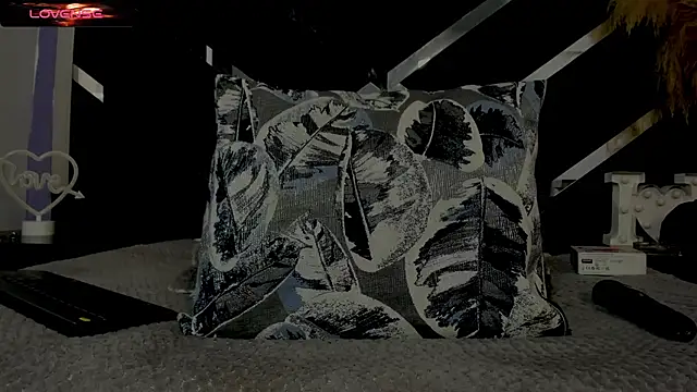 Noa Bonucci online show from March 13, 1:07 pm