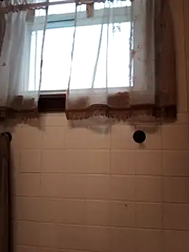 onlyhill online show from November 19, 1:55 pm