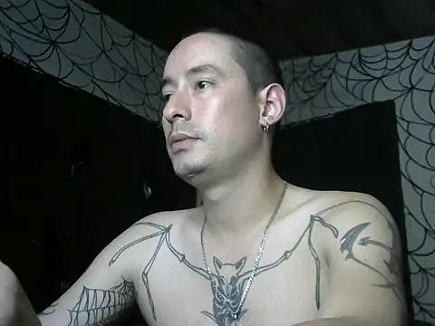 vampireathome online show from March 14, 7:15 am