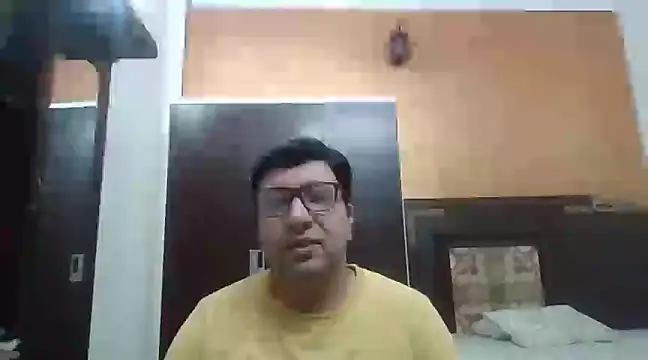 innocentboy1987 online show from March 20, 5:02 am