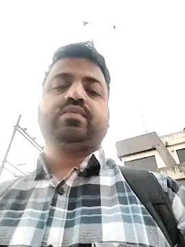 Snapshot of Vij717 chatting on February 18, 1:32 am Vij717 online show from February 18, 1:32 am