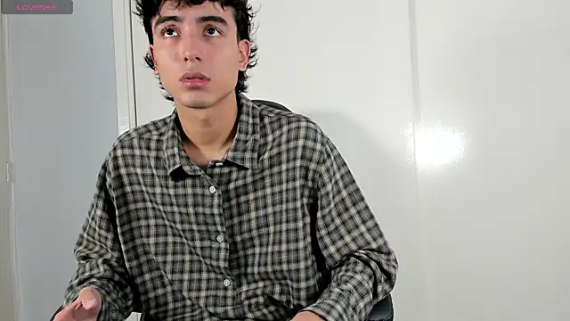 salvatore montt online show from March 1, 9:48 pm