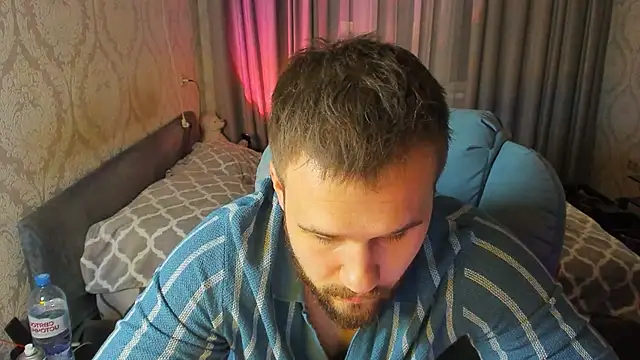 Vladik b online show from April 9, 6:14 pm