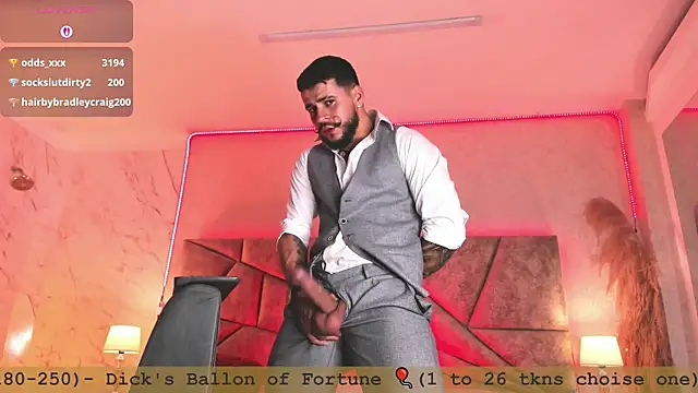 DickGriffith  online show from November 29, 7:27 pm