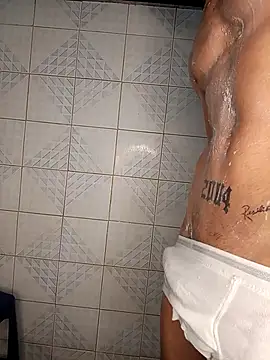 jose2004A- online show from February 17, 8:41 am