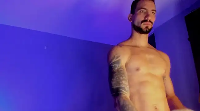 K cique online show from February 21, 9:32 pm