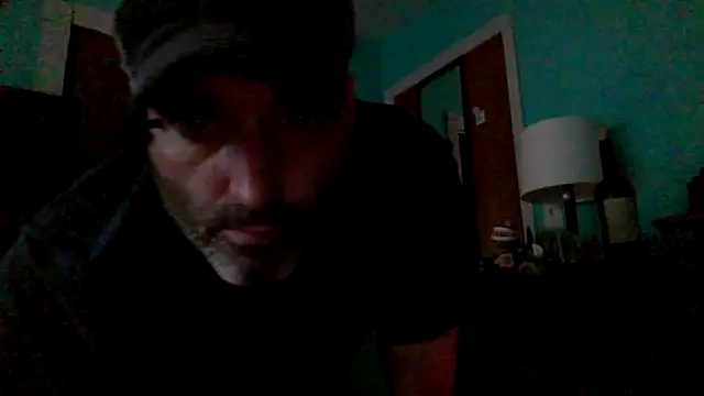 Snapshot of Novabear6996 chatting on February 19, 9:58 pm Novabear6996 online show from February 19, 9:58 pm