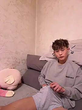 QR666dkk online show from February 22, 4:05 pm