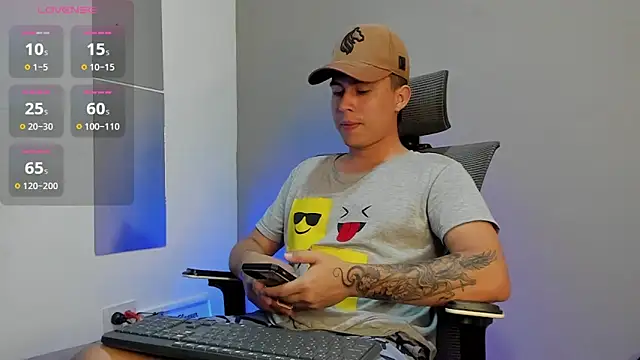 mattiwsmorris  online show from November 21, 8:52 pm