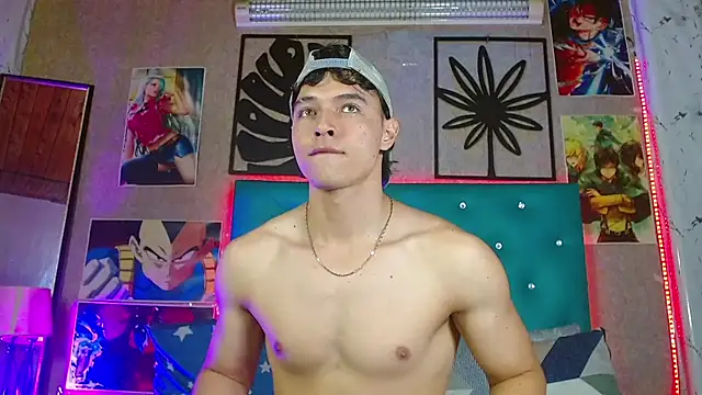 LiamAndrewzz online show from February 7, 4:41 am