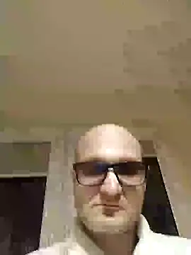 Snapshot of Luci1982Brazzers chatting on March 1, 10:42 pm Luci1982Brazzers online show from March 1, 10:42 pm