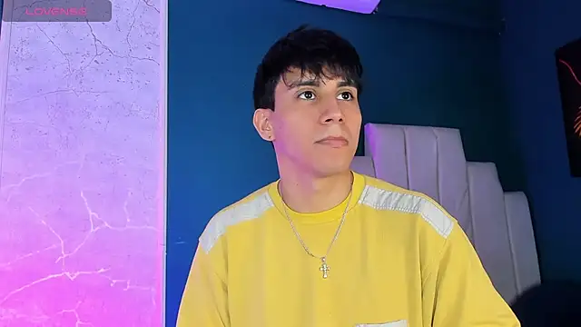 Allex Cano online show from October 22, 7:49 pm