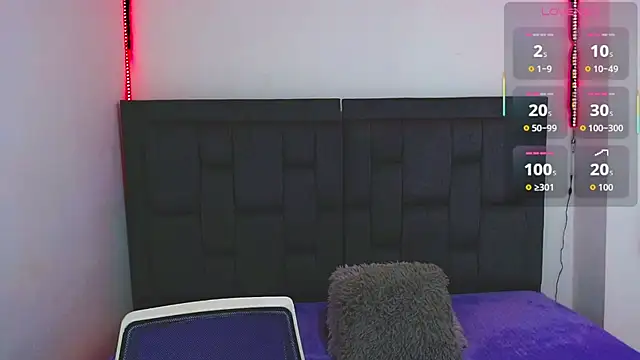 skinny bigcock02 online show from October 2, 9:41 pm