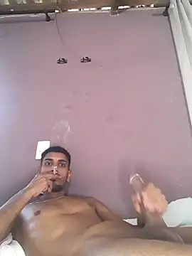 Snapshot of ldkzinnn chatting on October 7, 11:25 am ldkzinnn online show from October 7, 11:25 am