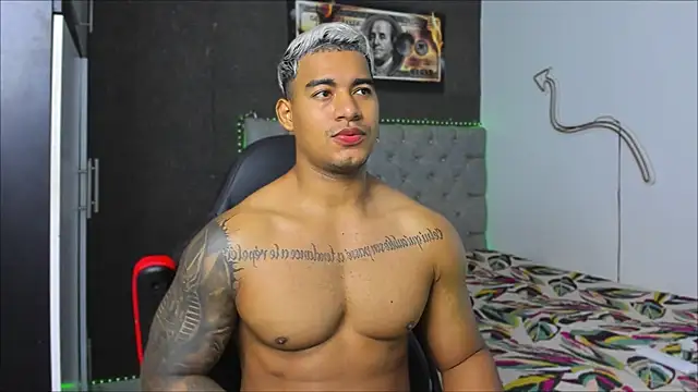 luigi hot  online show from February 17, 2:16 pm