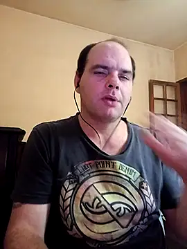 Jovissoares7ye online show from February 27, 5:41 am