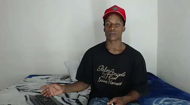 thomas love11 online show from March 22, 4:35 am