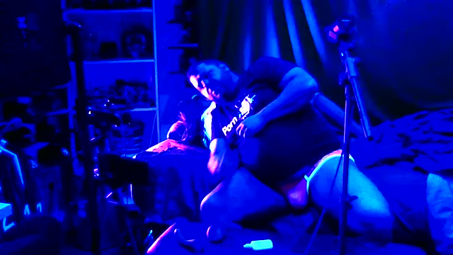 Snapshot of MickDollz chatting on March 23, 4:16 am MickDollz online show from March 23, 4:16 am