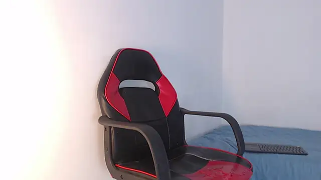 adam levis17 online show from December 2, 6:27 am