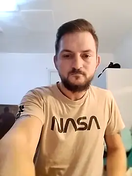 iurinicola online show from February 4, 9:32 pm