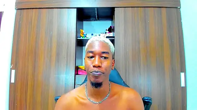 Dreamastercum  online show from October 2, 7:51 pm