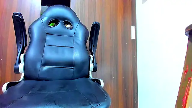 Dreamastercum  online show from February 25, 11:06 pm