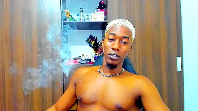 Dreamastercum  online show from October 31, 12:23 am