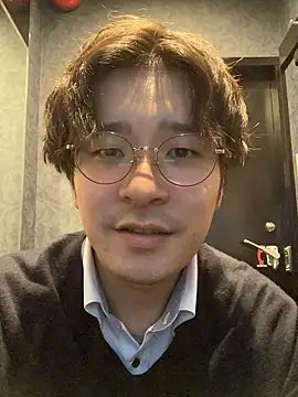 waka3232 online show from October 28, 11:45 am