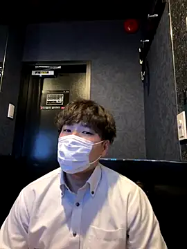 waka3232 online show from December 2, 11:02 am