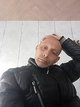 locotronalo online show from September 27, 12:47 pm