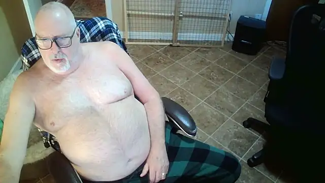 superbearboss online show from October 9, 2:44 pm