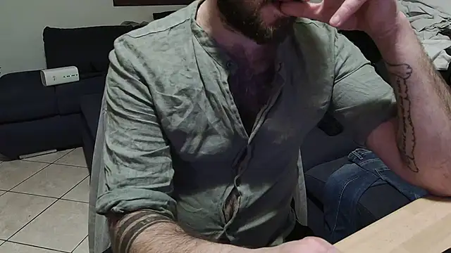 maialinofriuli online show from January 9, 10:48 pm