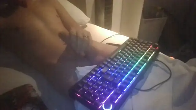 macford1 online show from October 2, 11:53 pm