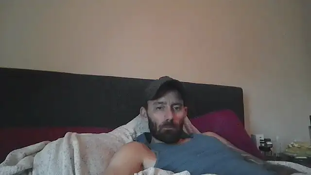 whowantsacreampie online show from October 31, 12:19 pm