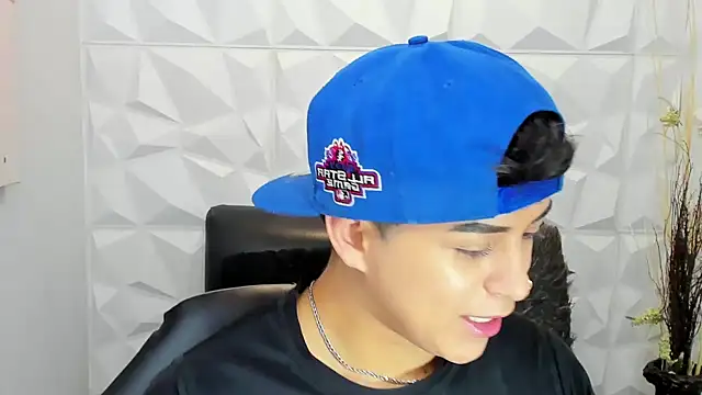 Sam Daves online show from December 4, 2:35 pm