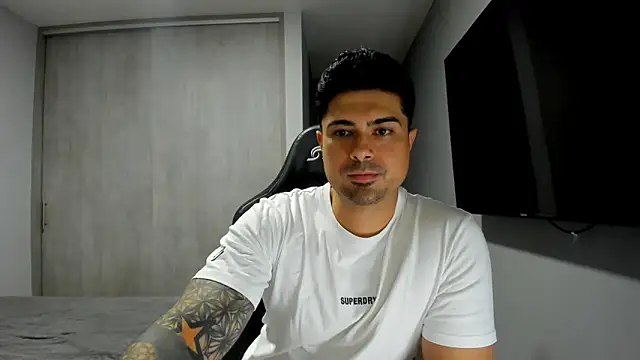 Dante Storm online show from November 22, 5:18 am