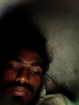 PolarFriend0 online show from March 28, 6:08 pm