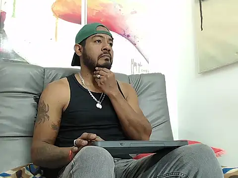 BladeFoxxx1 online show from September 29, 12:46 pm