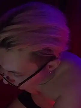 Timuuuuurr online show from March 16, 9:16 pm