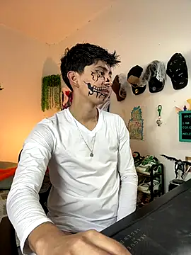 Yaiden 11 online show from October 31, 1:47 pm