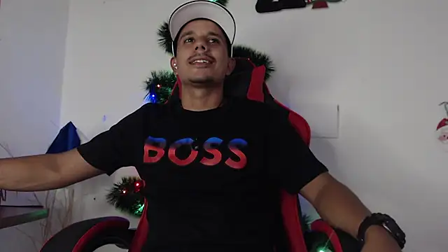 MrOlivers online show from December 17, 4:42 am