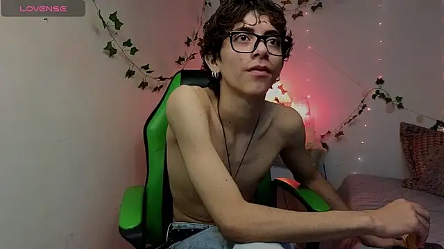Matty Sparkk online show from June 22, 1:26 pm
