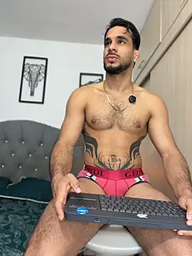 Maximiliano ford online show from July 21, 10:39 am