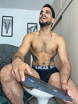 Maximiliano ford online show from July 19, 11:27 am