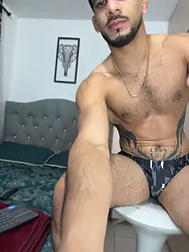 Maximiliano ford online show from July 30, 10:25 am